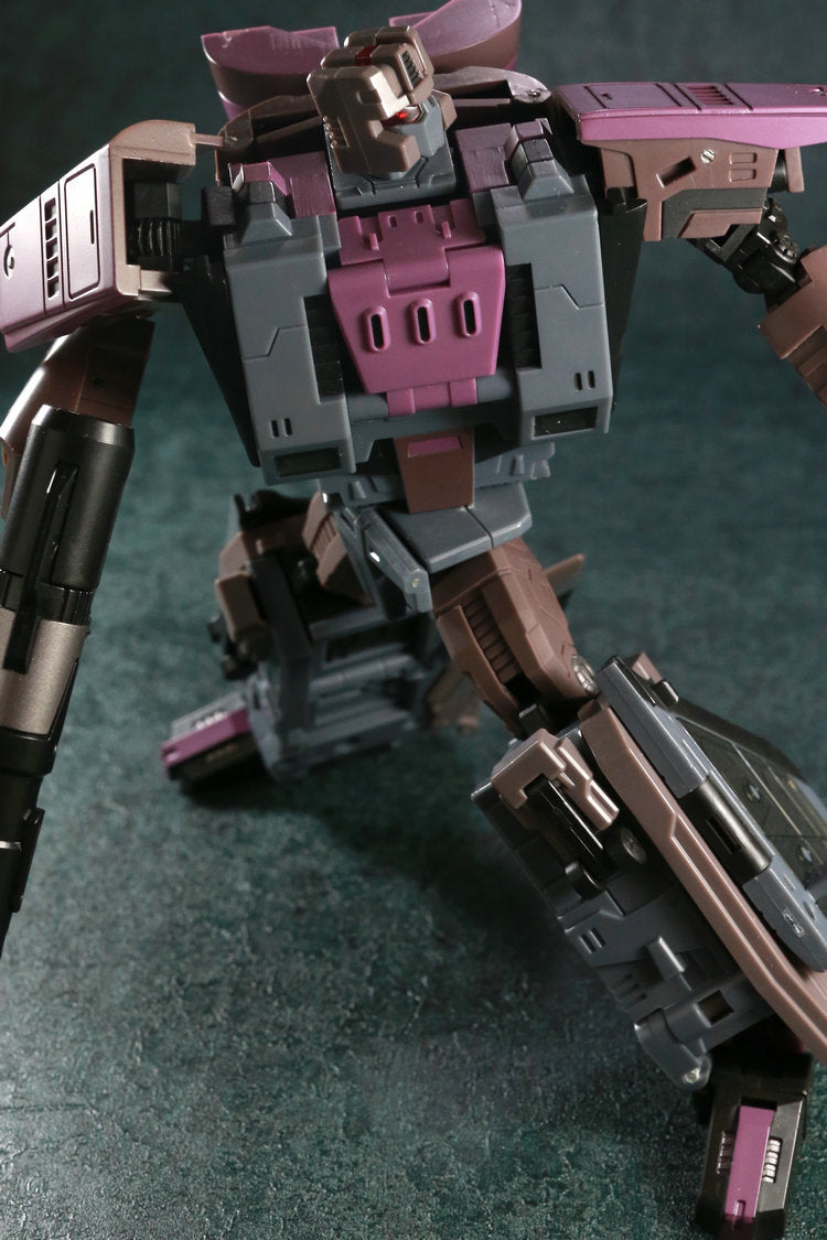 Unique Toys - M-04 - Broodlord Lashlayer Unique Toys - TOYBOT IMPORTZ